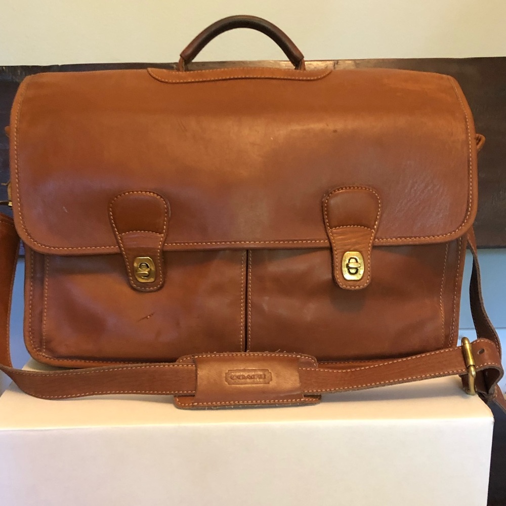 COACH - Organizer Briefcase!